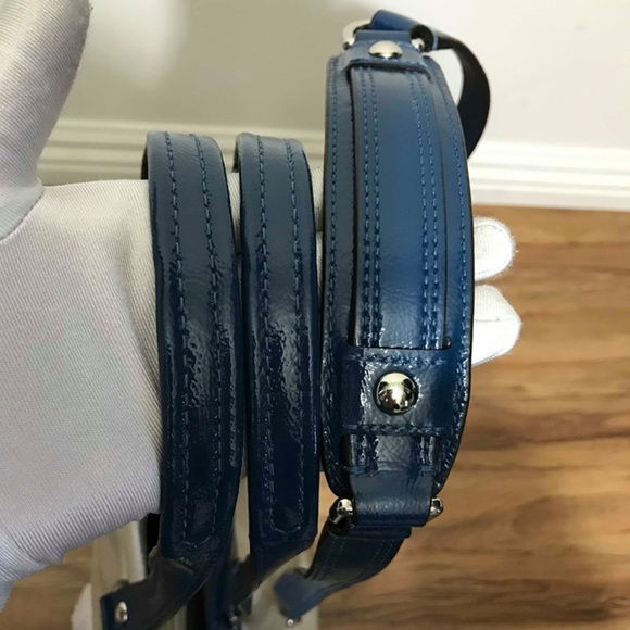 🦕Coach Fabric Convertible 2-Way Shoulder Bag🦕 - Picture 4 of 8